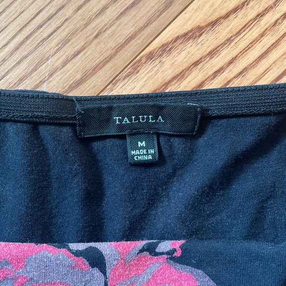 Aritzia / Talula Dress with Rose Floral Pattern - Picture 3 of 4